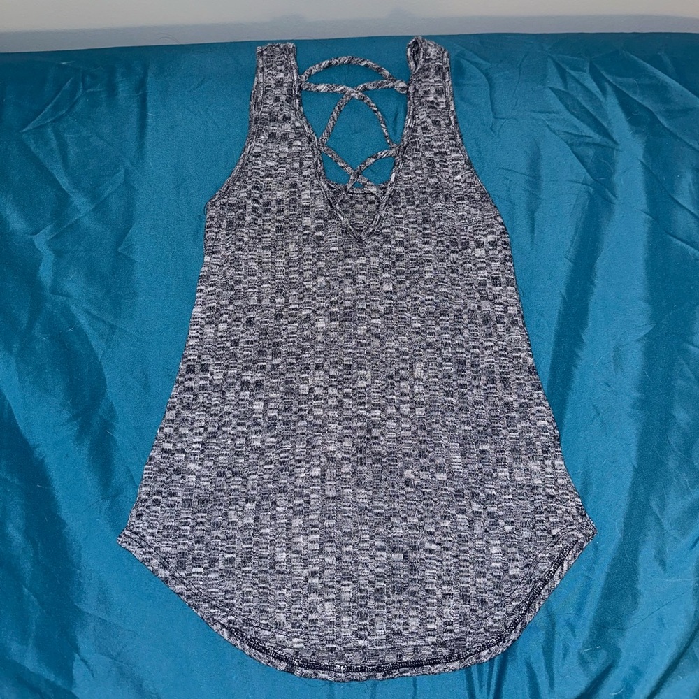 Cross-Chest Tank Top - Picture 3 of 4
